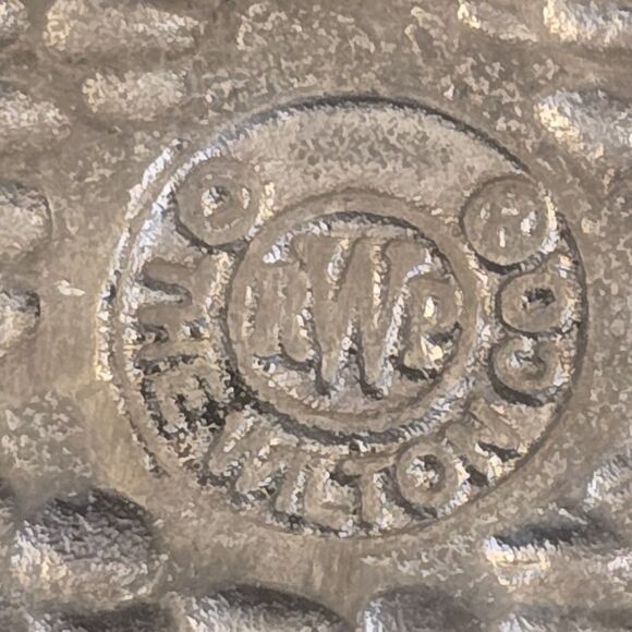 Wilton Armetale Sea Life Crab Chip & Dip Aluminum Serving Dish 14"x13"x2.5" - Picture 3 of 3